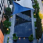 Opus Residence By Es Casa